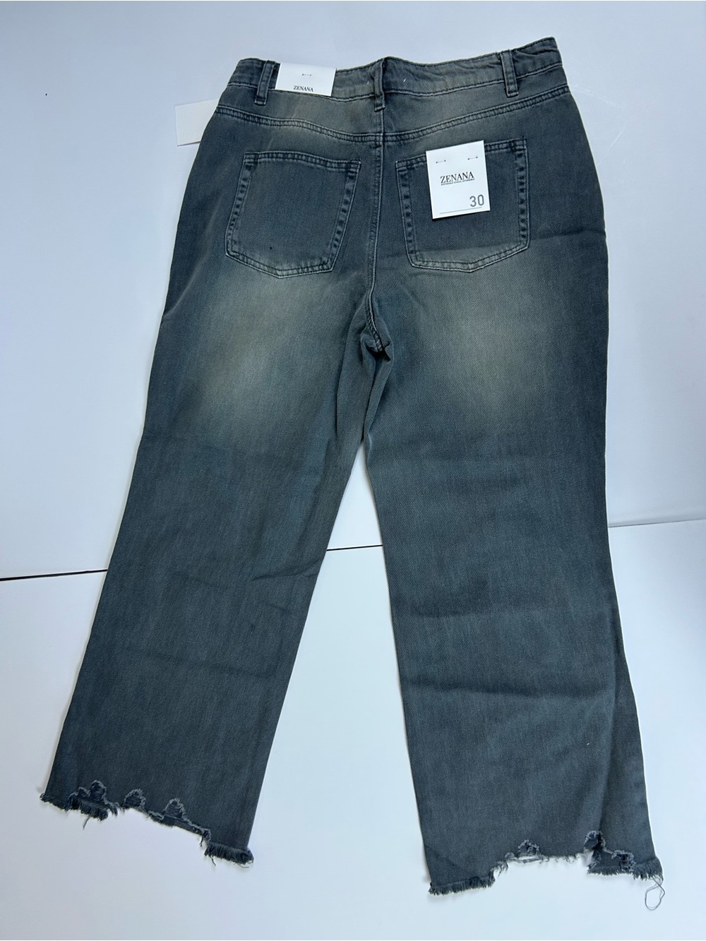 Zenana NWT Gray Distressed Cropped Wide Leg Jeans High Rise Raw Hem Size 30 - Picture 6 of 6